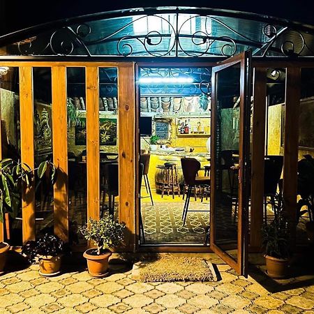 Hotel Guglux &Wine Cellar Telavi Eksteriør billede