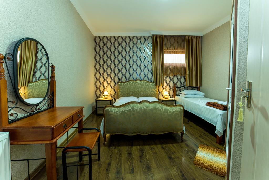 Hotel Guglux &Wine Cellar Telavi Eksteriør billede