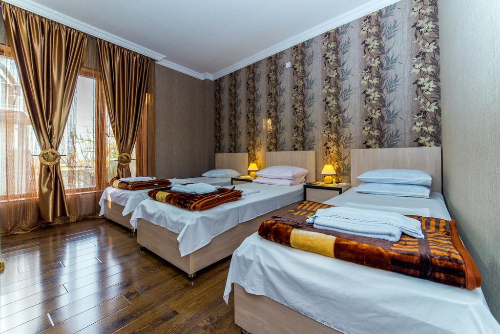 Hotel Guglux &Wine Cellar Telavi Eksteriør billede